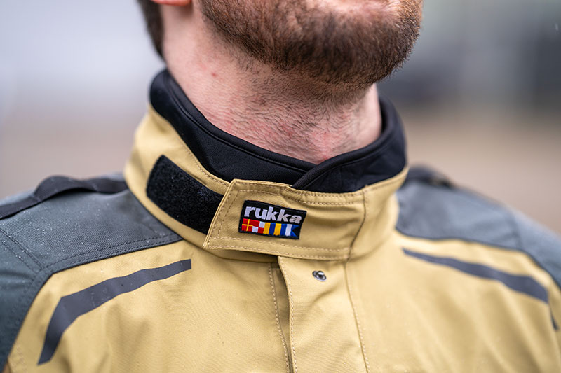 Rukka R-Viss jacket collar detail